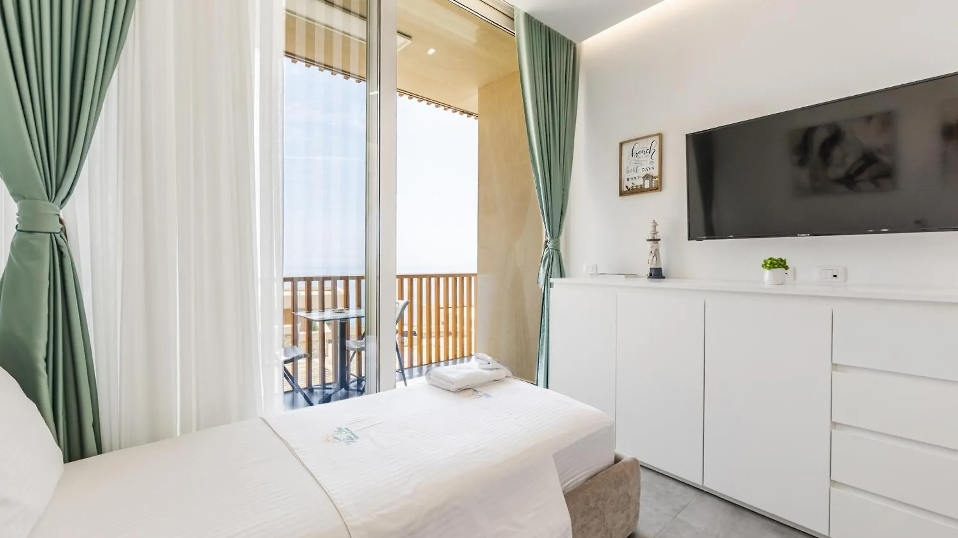 Villa Dea Green Coast 166C Himare Albania
